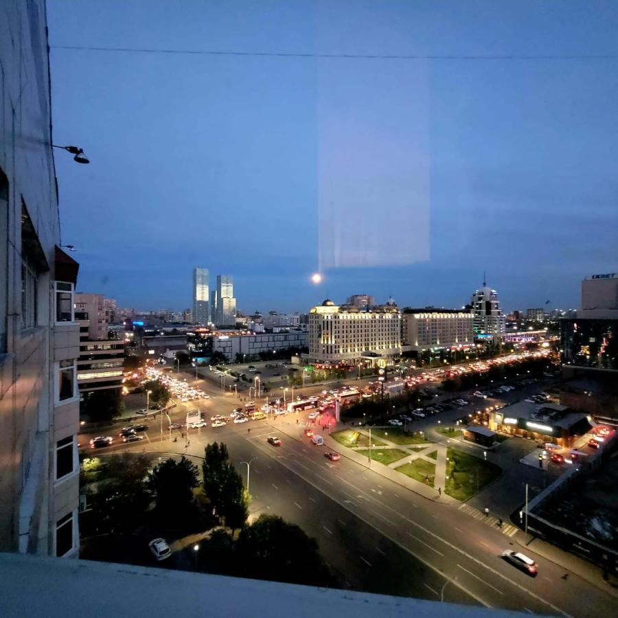 Прекрасная Квартира В Центре Столицы! Astana Eksteriør billede